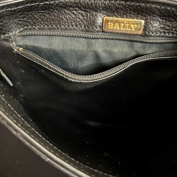 Bally 🔥 Shoulder Bag and Crossbody 🌺 - Picture 10 of 16